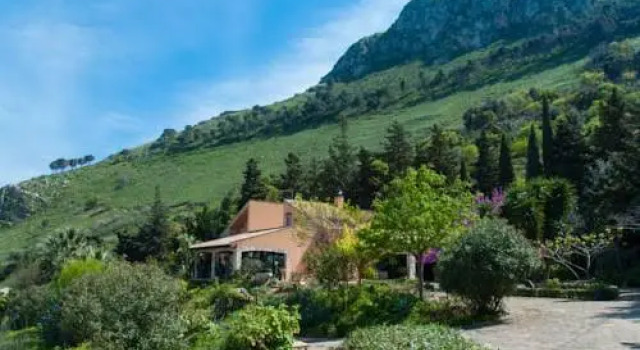 Bellavista Home Holiday, Забронировать Отель Отели Кастелламмаре-дель-Гольфо с парковкой, Парковка