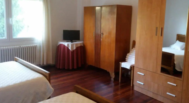Трёхместный номер Standard Hostal Pumar