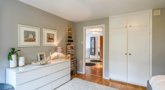 Beautiful Home in Göteborg With 4 Bedrooms, Sauna and Wifi, Book Hotel Gothenburg 