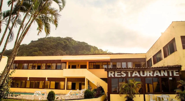 Pousada e Restaurante H Guarujá