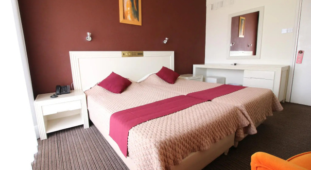 Двухместный номер Standard Kings Hotel