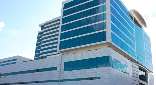 Gaziantep Plaza Hotel, Забронировать Отель Отели Газиантеп с питанием, рядом с Археологический музей изделий из стекла "Медуза", Пансион
