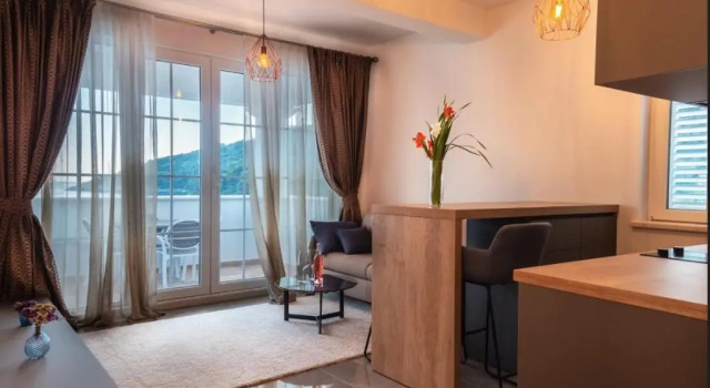 Апартаменты Pine Tree Boutique Apartments