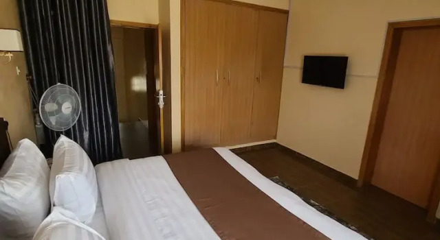 Camera Standard Modupeore Apartments