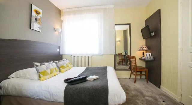 Номер Comfort Logis Hôtel Auberge de la Rose