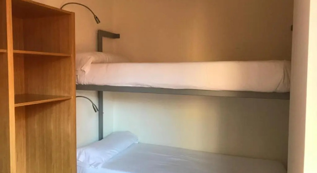 Четырёхместный номер Standard The Book Factory Hostel by gaiarooms