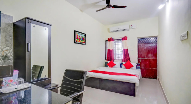 OYO 49258 Ms Deluxe, Prenota Hotel Hotel a Orissa con parcheggio, Parcheggio