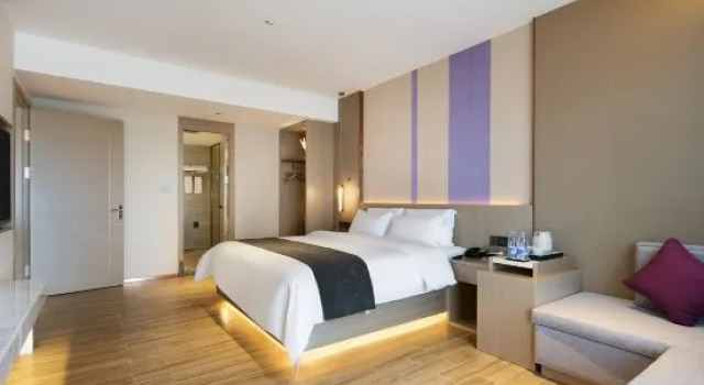 Люкс Executive Lifeng Impression Hotel (Peng'an Yipin World Branch)