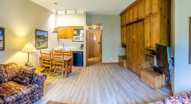 Cahilty #103 Home, Book Feriehus Sun Peaks Britisk Columbia