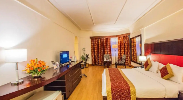 Люкс Deluxe The South Park Hotel