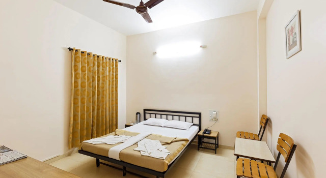 Hotel Rajpurush