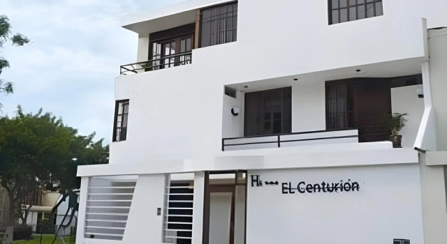 Hostal El Centurión, Rezervasyon Otel Trujillo ucuz oteller