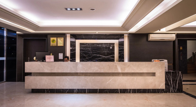 Ren Mei Business Hotel, Reservar Hotel Taichung China