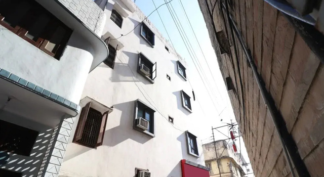 OYO 27802 Hotel Boom Room