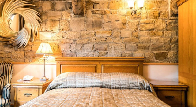 The Mews Hotel, Забронировать Отель Уэйкфилд Западный Йоркшир