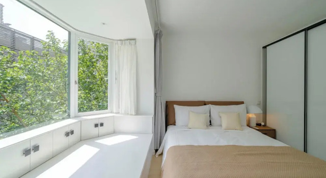 Tyms Bright 2BR 1BA Apt Xuhui Center, Varaa Bed and Breakfast Xuhui 