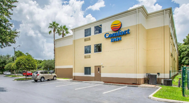 Четырёхместный номер Standard Comfort Inn & Suites DeLand - near University