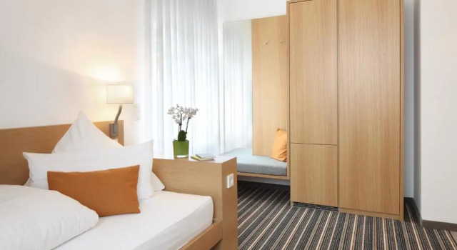 Номер Standard Hotel Hiller in Abstatt