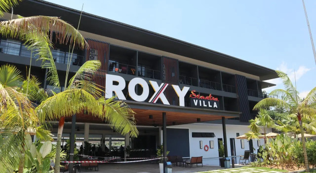 Roxy Sematan Villa & Townhouse