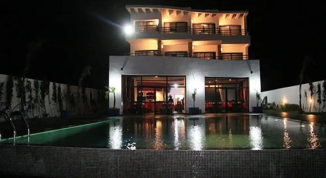 Auberge Oualidia Dream, Réserver Auberge de jeunesse Hôtels à El Jadida avec piscine, Piscine