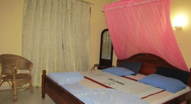 NEW SEA LION Guest House, Забронировать Гостевой дом Гостевые дома Хиккадува, рядом с Пляж Хиккадувы, Гостевой дом