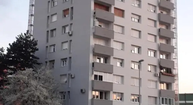 Apartman Sweet penthouse, Rezerwuj Apartament Hotele w Karlovac county z parkingiem, Parking