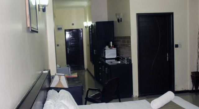 Hotel Sapphire, Buchen Sie Hotel Hotels in Daressalam mit Frühstück, in der Nähe von Zanzibar Ferry Terminal, Frühstück