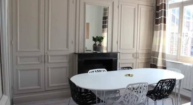 Gite City, Varaa Hotelli Tourcoing Picardy