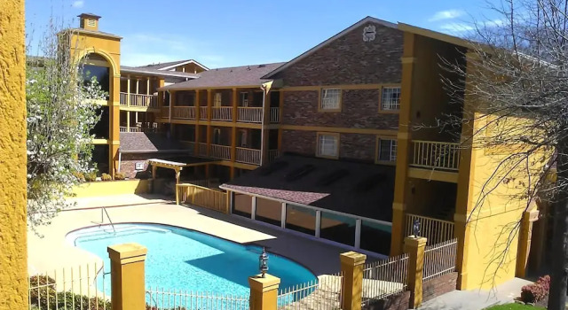 Ramada Inn And Suites, 预订 酒店 South Nashville 纳什维尔