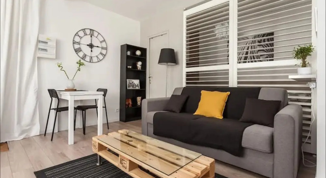 T2 Moderne et Cosy - La Conciergerie Martinkey's, Забронировать Отель Монпелье Hérault, рядом с Торговая палата Hôtel Saint-Côme