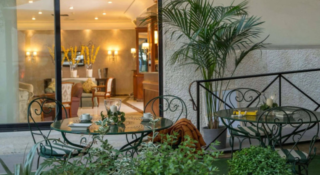 Отель Santa Costanza by OMNIA hotels