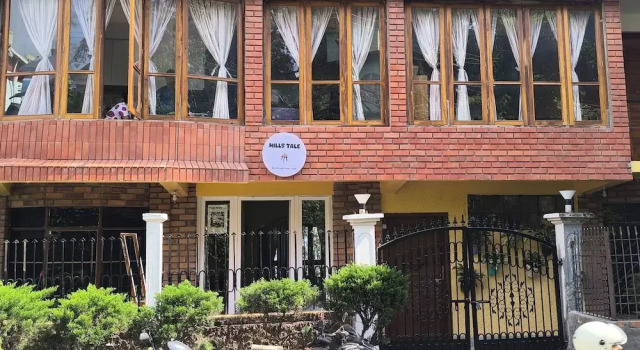 Hills Tale Backpackers Hostel, Rezerwuj Hostel Tanie hotele w Kalimpong