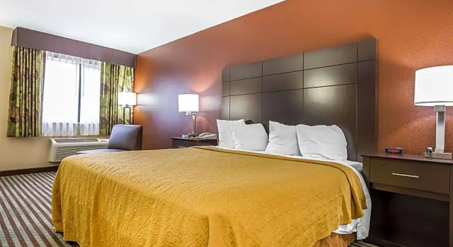 Люкс Quality Inn Mount Vernon, IL