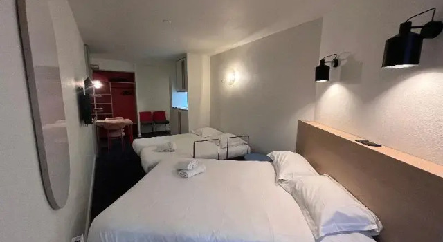 Семейный номер Standard The Originals Residence AppartHôtel Lauréades Clermont-Ferrand Centre Jaude