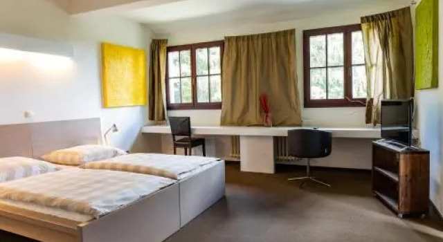 Waldhotel am Nürburgring, Boek Hotel Baar Vulkan Eifel