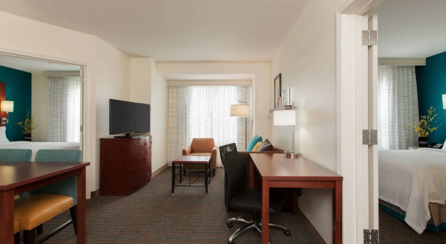 Chicago Marriott Midway, Забронировать Отель Отели Иллинойс 3 звезды, 3*