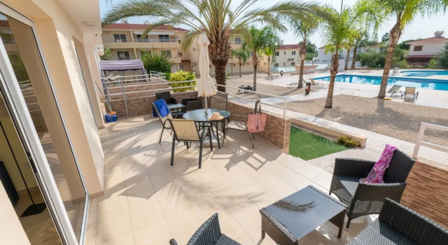 Narcissos 'Nissi Beach' apartment C3, Забронировать Апартаменты/квартира Отели Айия-Напа с парковкой, Парковка