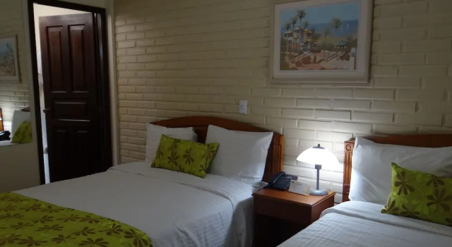 Четырёхместный номер Comfort Hotel Mac Arthur