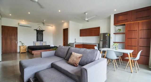Penthouse studio an amazing location and view