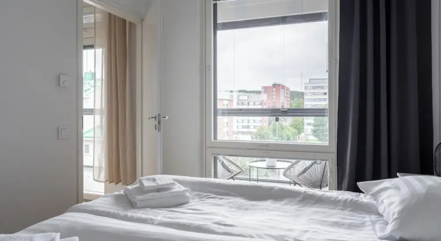 Апартаменты Modern 2BR Apartment with Sauna & Large Balcony