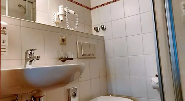 Номер Economy Hotel Neue Höhe