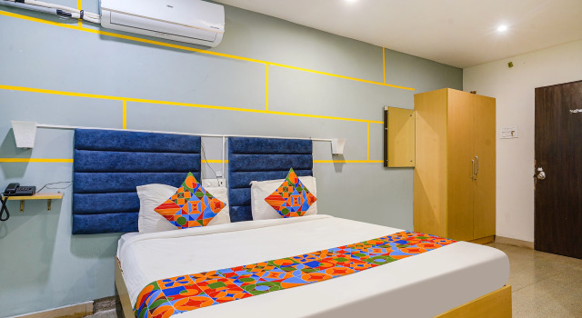 Номер Deluxe Fabhotel Jkc Grand