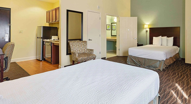 Четырёхместная студия Deluxe Extended Stay America Premier Suites - Lakeland - I-4