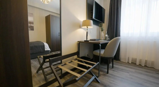 Hotel Busch, Забронировать Отель Гютерсло Северный Рейн-Вестфалия
