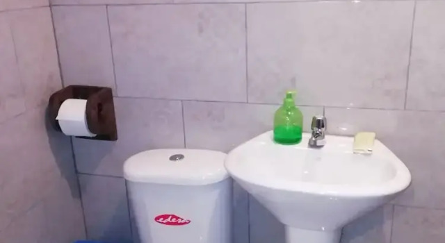 Семейный номер Standard c 1 комнатой с видом на внутренний двор Hostal La Casa Amarilla City