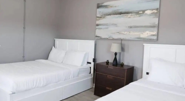 Whimsical 2BR 10-Mins to Nashville