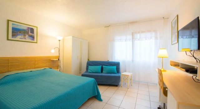 villa "Les Cactees" Petite résidence de tourisme classée 3 étoiles, Забронировать Вилла Отели Антиб 3 звезды, рядом с Пляж Фор-Кар, 3*