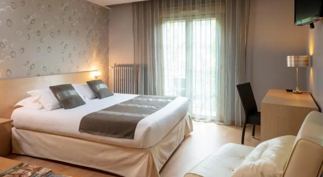 Семейный номер Standard Hotel La Chaumière