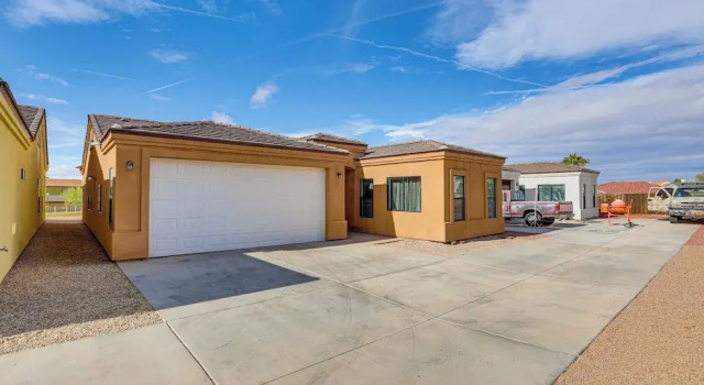 7 Mi to Golf: Mtn-view Retreat in Bullhead City