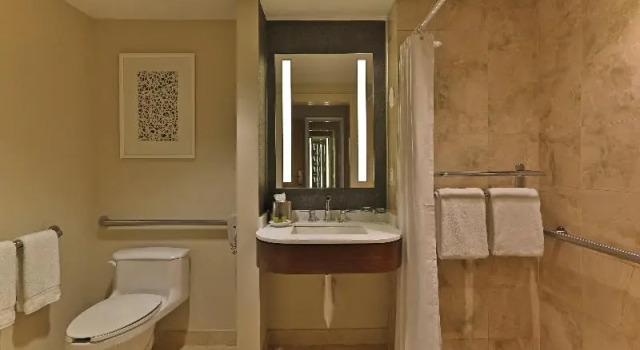 Четырёхместный номер Standard InterContinental At Doral Miami by IHG
